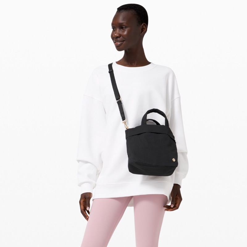 lululemon on my level bag