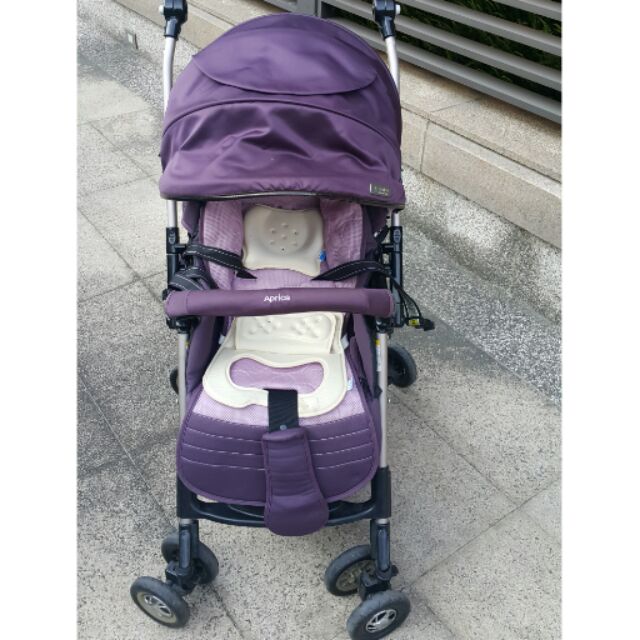 ＜台中彰化可面交＞贈包巾 Aprica愛普利卡秒收輕巧雙向嬰兒手推車，紫色