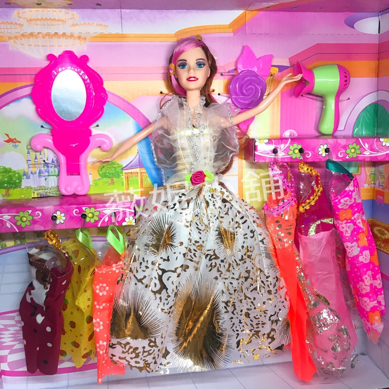 《翔翼玩具》芭比娃娃 衣服穿搭 變化 家家酒 小女孩的夢想 芭比 夢幻 禮物 兒童玩具 13-723（直購價：149元）