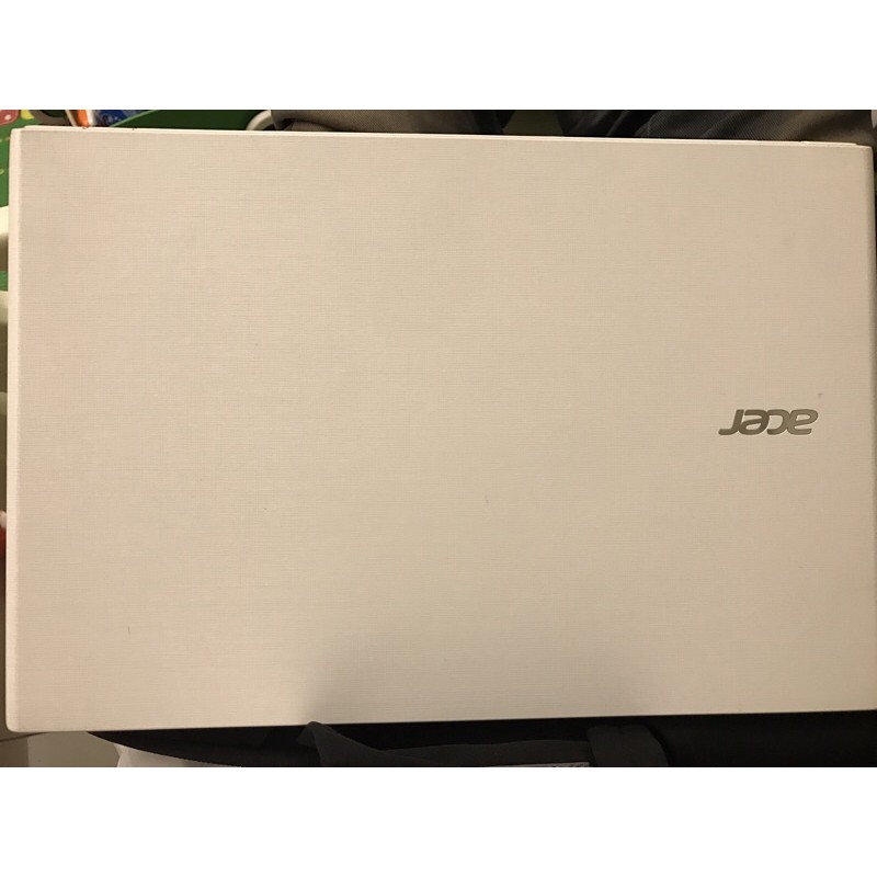 Acer E5-574G 白色 554L i5六代 940M-2G獨顯筆電