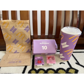 BTS麥當勞甜辣醬（全新）+肯瓊醬（全新)+紙杯（使用過已洗淨）+紙盒（使用過已洗淨）+紙袋