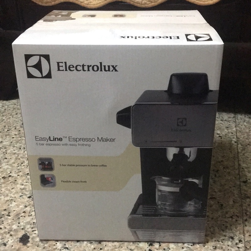現貨 Electrolux 伊萊克斯 5Bar 義式咖啡機 EES1504K