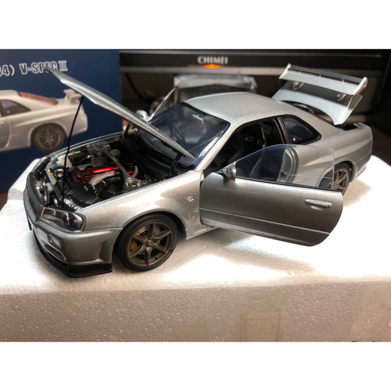 1/24 Ebbro Nissan Skyline GT-R R34