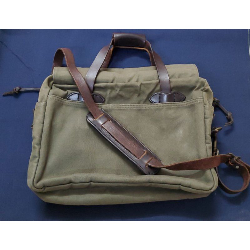 Filson257手提肩背斜背側背包公事筆電平板包大公事包少有型號257