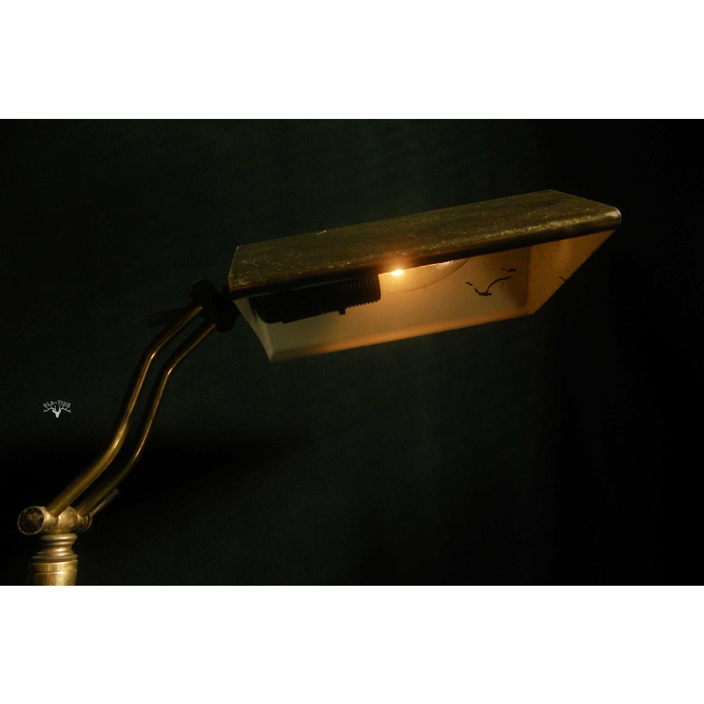 【老時光】早期台灣製銅關節桌燈