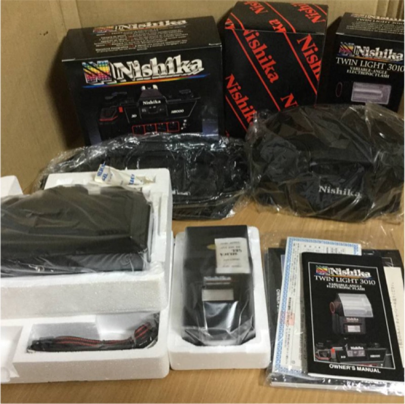 Nishika N8000 3D底片相機