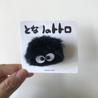 日本 宮崎駿 吉卜力 龍貓 神隱少女 小煤炭 TOTORO 別針 立體 鍋爐 爺爺 煤炭精靈 煤炭鬼 Kulo 別針