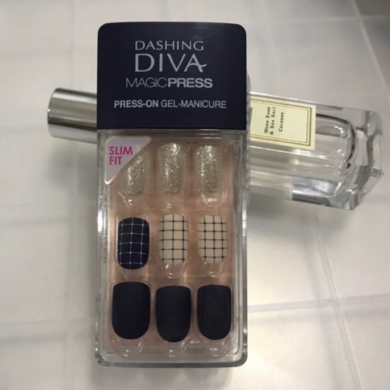 全新DASHING DIVA指甲貼片