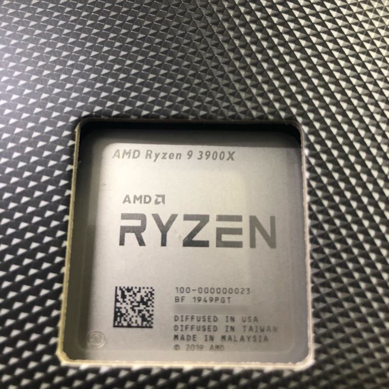 振興看這邊 AMD Ryzen 鋭龍 R9  3900X