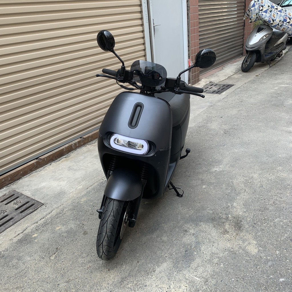 頑電動能 Gogoro S2 石墨黑 18年二手低里程台中現車歡迎賞車中古車 蝦皮購物