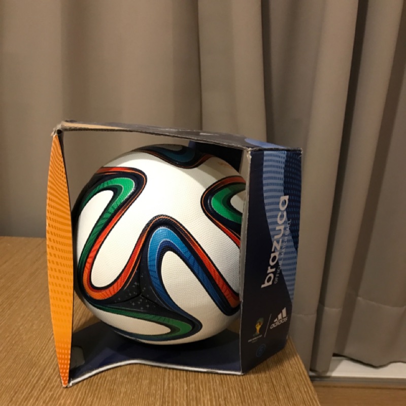 2014世界杯指定用球