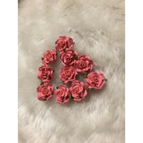 樹脂花。玫瑰小花（大）粉A01手工藝裝飾。相框，水泥盆
