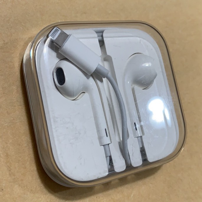 Apple 原廠 Earpods 耳機 lightning (二手、尾牙、出清)