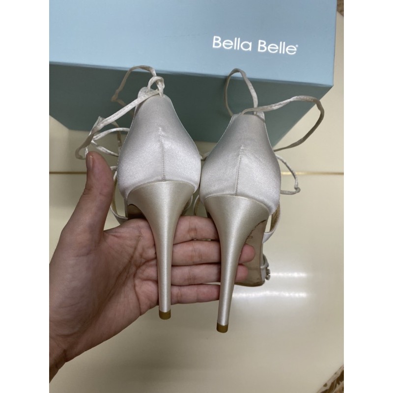 新品未開封 Bella Belle Celia レースパンプス ヌードカラー