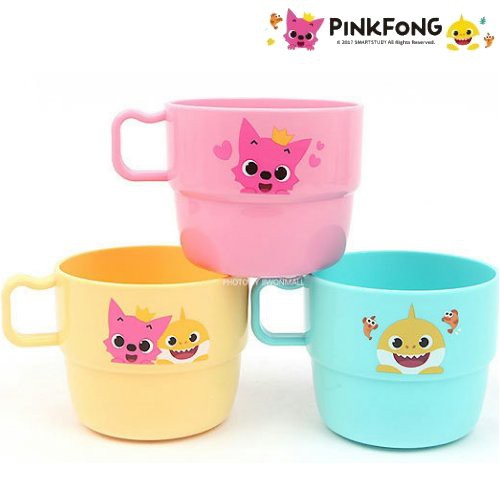 薇琪姐姐 韓國🇰🇷代購 PinkFong 鯊魚寶寶 碰碰狐 學習杯 漱口杯 塑膠杯 手把水杯 3入一組 兒童餐具 韓國製