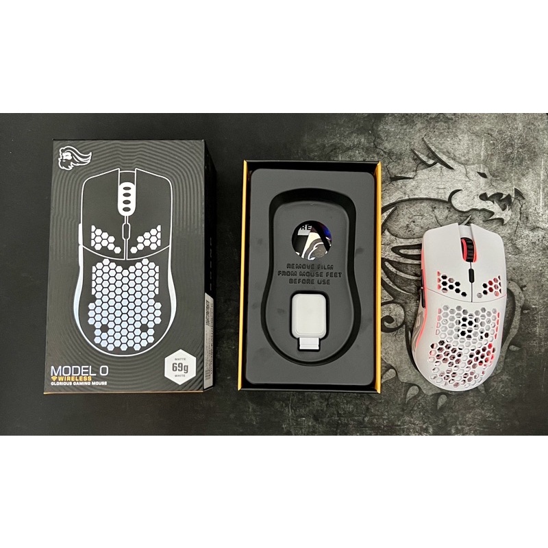 Glorious Model O Wireless  無線滑鼠  幾乎全新