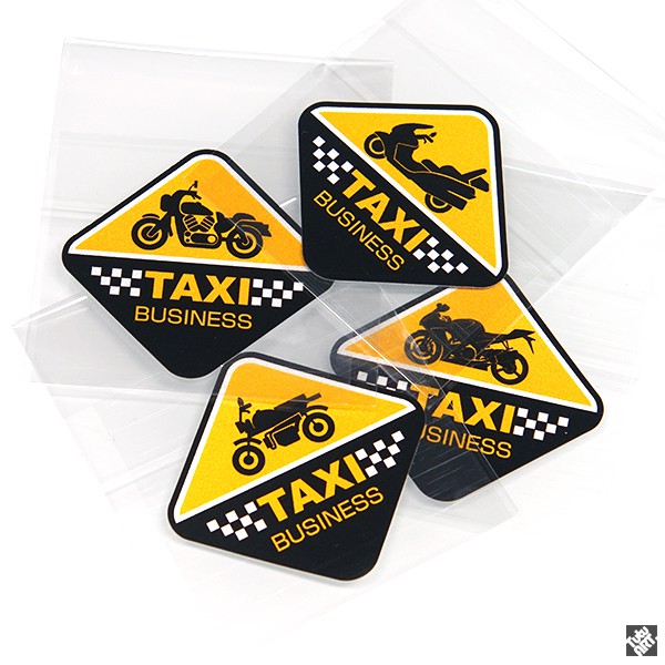 【現貨】
_ 我是摩的 TAXI出租車 頭盔貼紙 摩托車搞笑反光貼紙