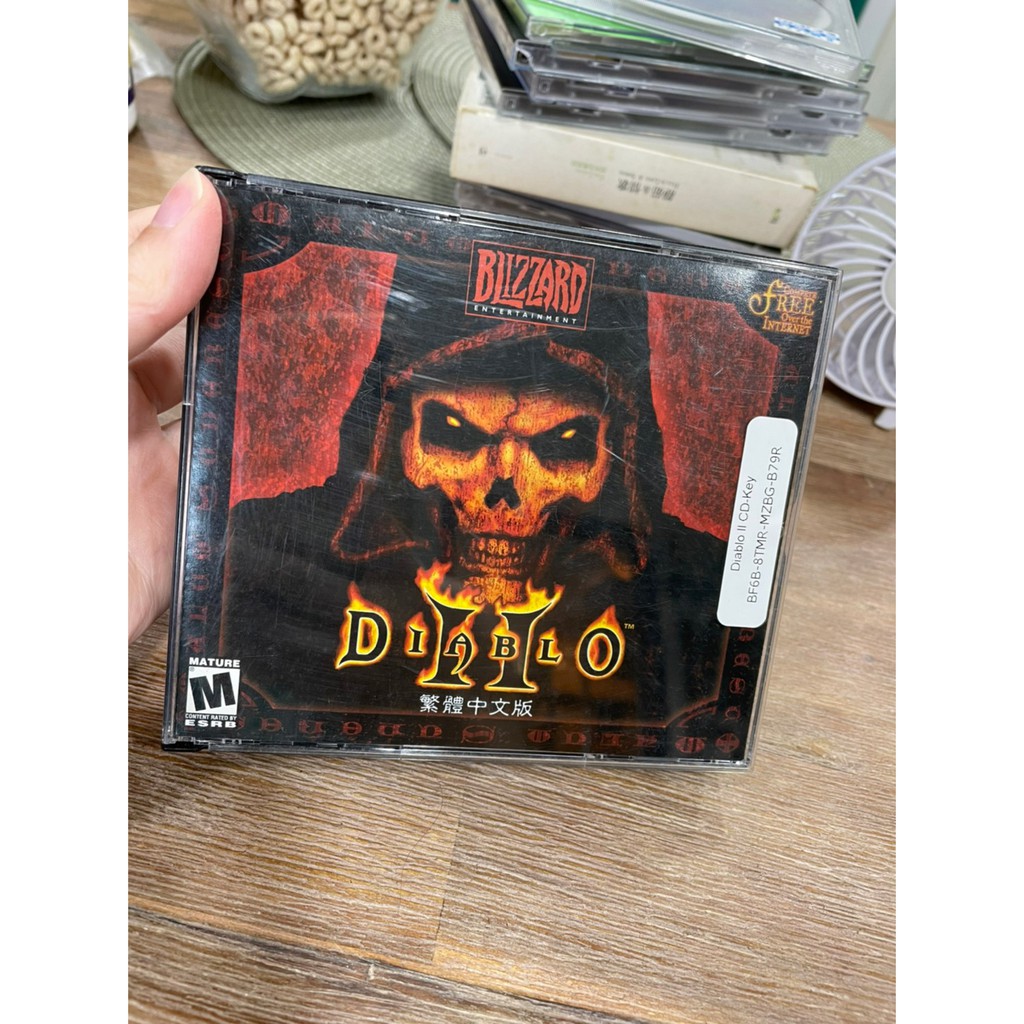 ㄇ私物。九成新 正版 遊戲  暗黑破壞神2 DIABLO II 繁體中文版