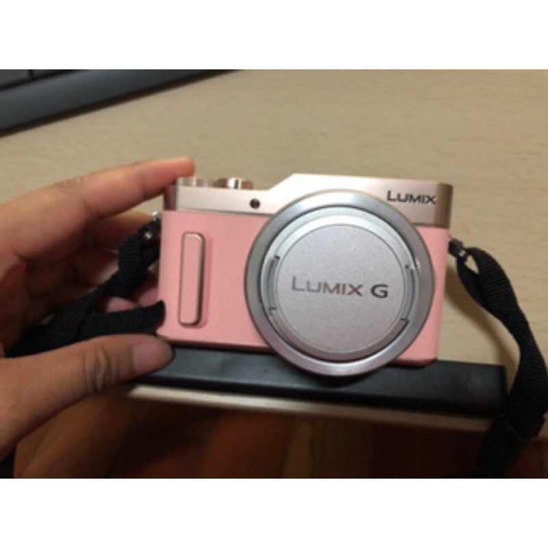 9.5成新 panasonic lumix DC-GF10K 12-32mm 公司貨粉色 單眼相機 二手