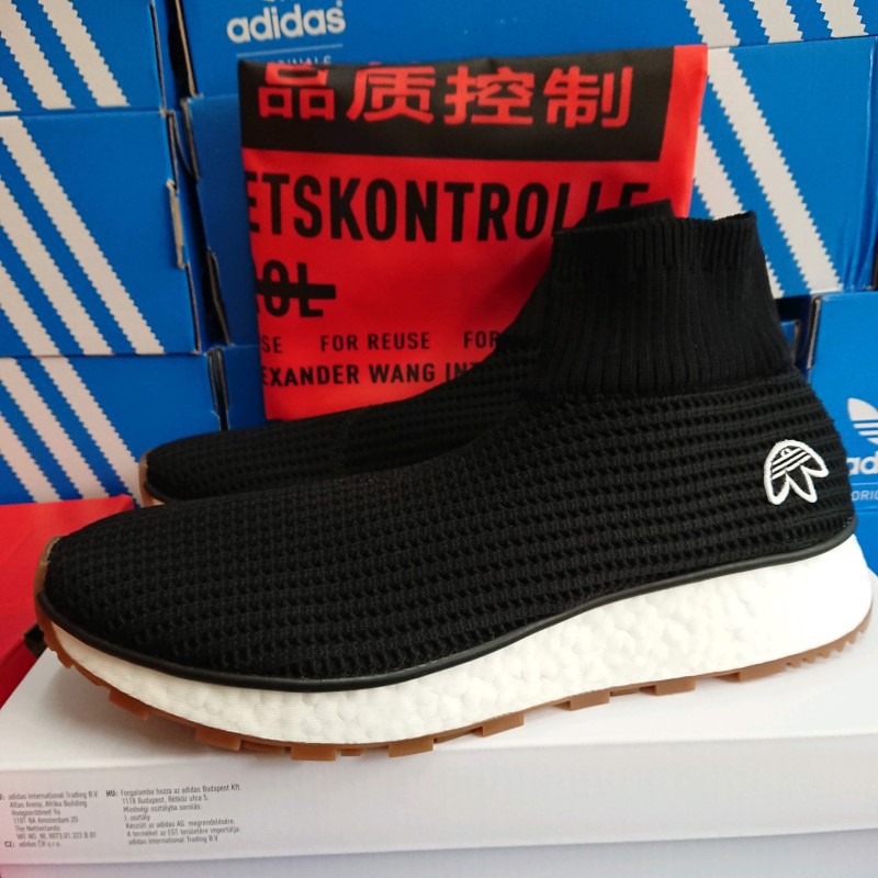 小八】adidas Originals By Alexander Wang Run Clean 黑襪套AQ1230 | 蝦皮購物