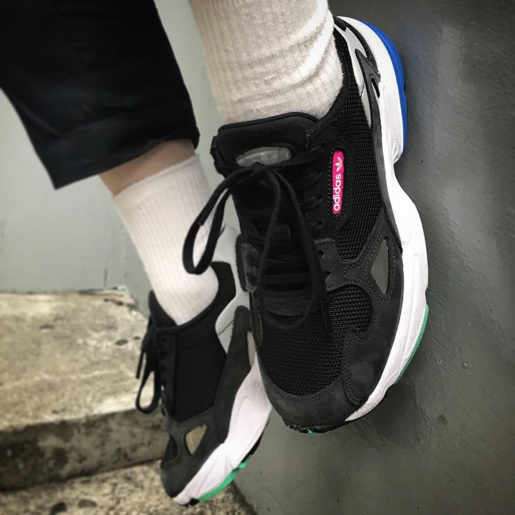 adidas falcon f35270