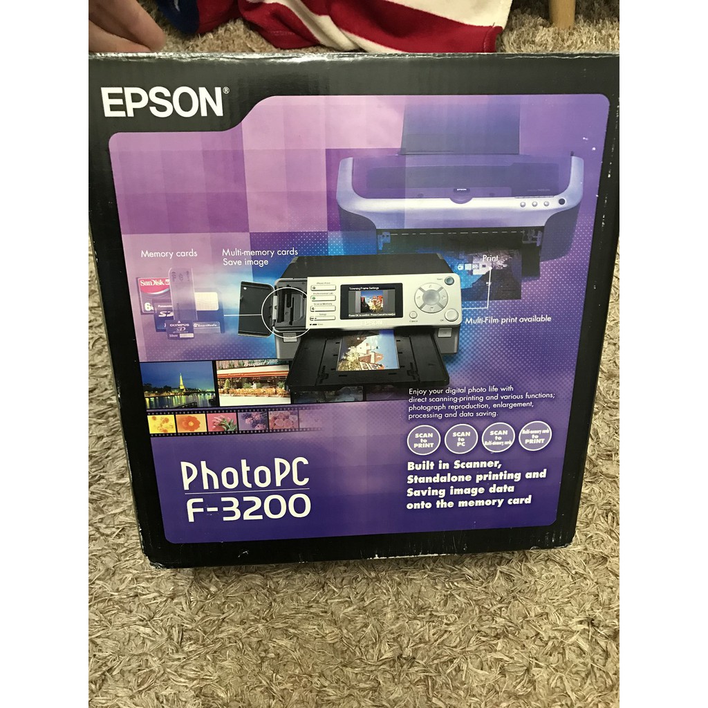 全新僅試用Epson F3200 多功能掃描器(135，120，135正片，反射稿底片) Film Scanner | 蝦皮購物