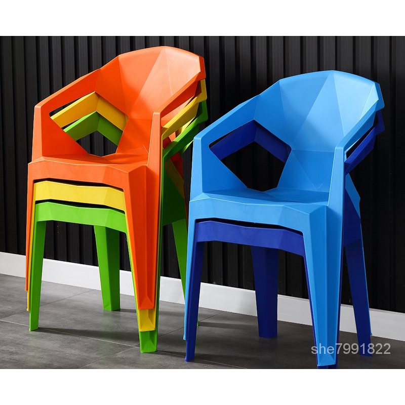 【熱賣🔥現貨】椅子 異形椅 靠背椅  塑料椅  餐椅 洽談桌椅 加厚塑料椅子 靠背大排檔 沙灘椅 戶外燒烤 夜市 塑膠餐