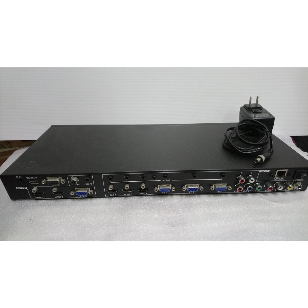 代客銷售- 二手 CSC-5500 西柏 cyp 多傳輸介面轉 HDMI/VGA/色差影像升頻器