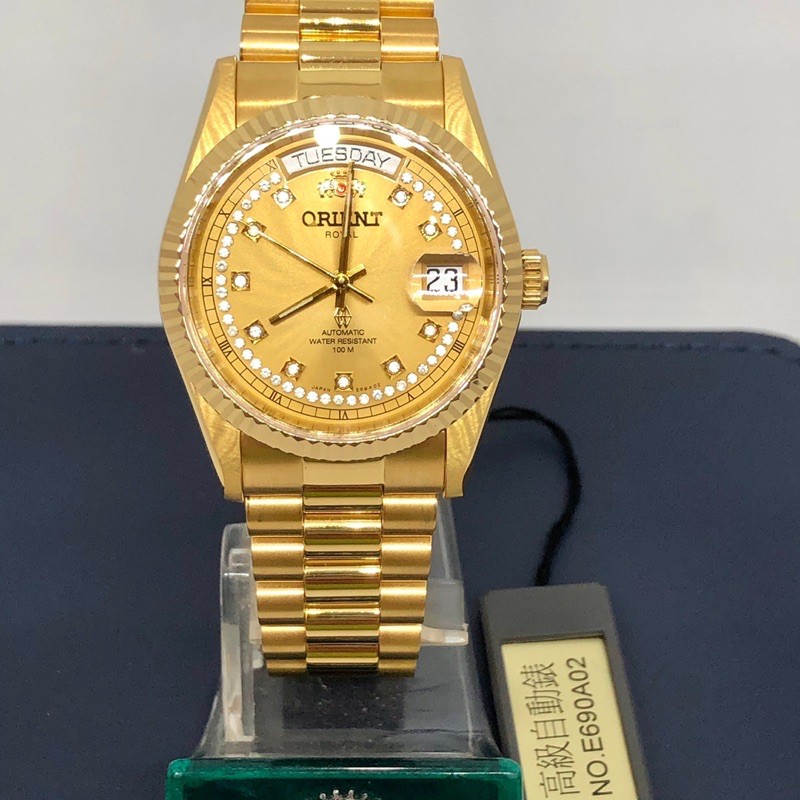 ORIENT 東方錶 復古18K鍍金機械錶 ETA2834機心 星期日期DayDate 透明錶背E690A02