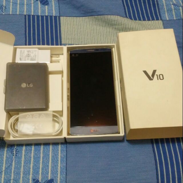 自售 LG V10 藍 配件齊全 功能正常 手機整體極新 贈玻璃貼  台北地區可面交!