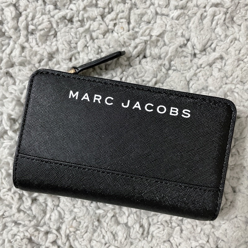 Marc Jacobs 拉鍊零錢袋扣式中夾
