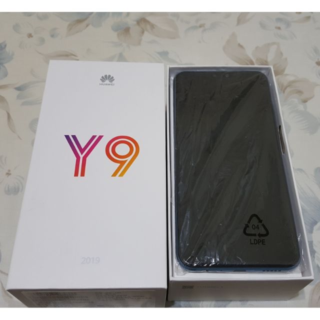 HUAWEI Y9 2019  4GB/64GB 寶石藍，贈鋼化玻璃(自取降100)