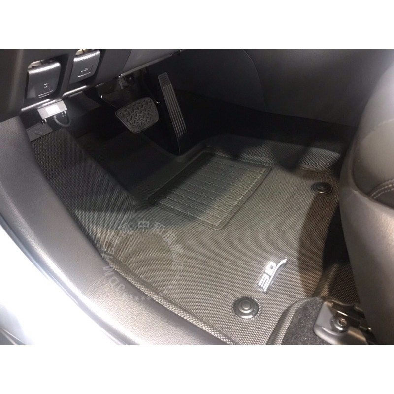 RAV4  4.5 代 3D立體腳踏墊