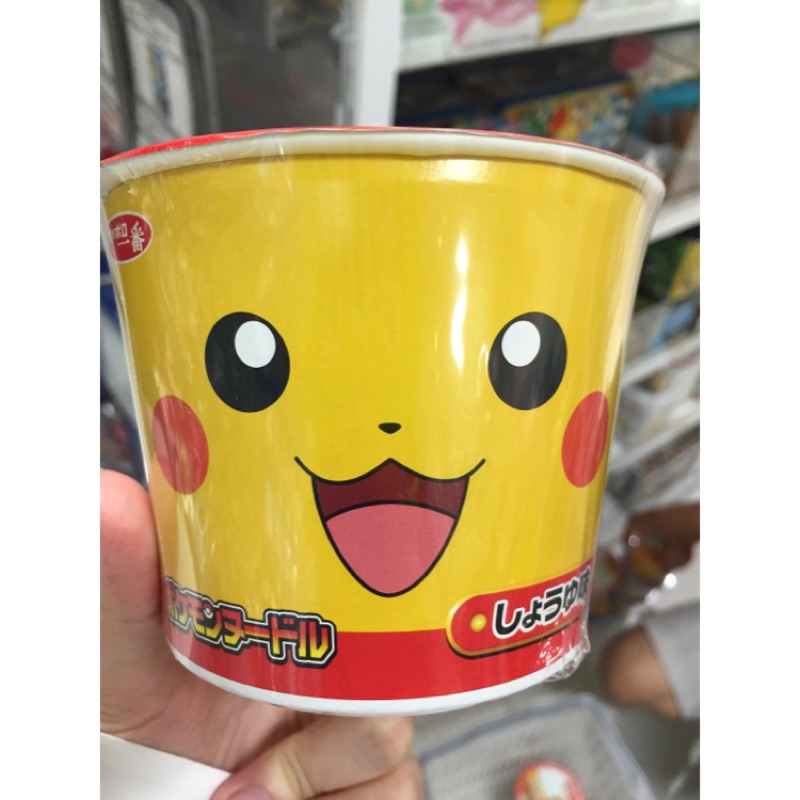 皮卡丘造型泡麵 醬油口味 pikachu pokemon