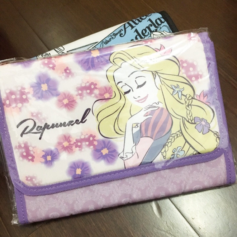 全新現貨！日本迪士尼公主長髮公主子母手帳
