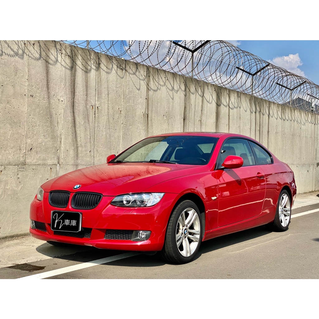 2009 BMW 320i Coupe  FB搜尋 :『K車庫』#超貸找錢、#全額貸、#車換車結清前車貸、#過件98%