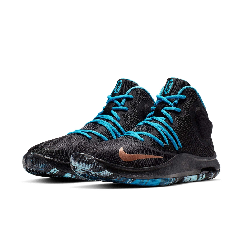 nike air versatile iv