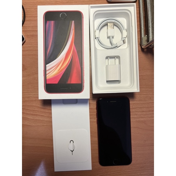 Apple iphone se2 紅色 外觀九成新 64g