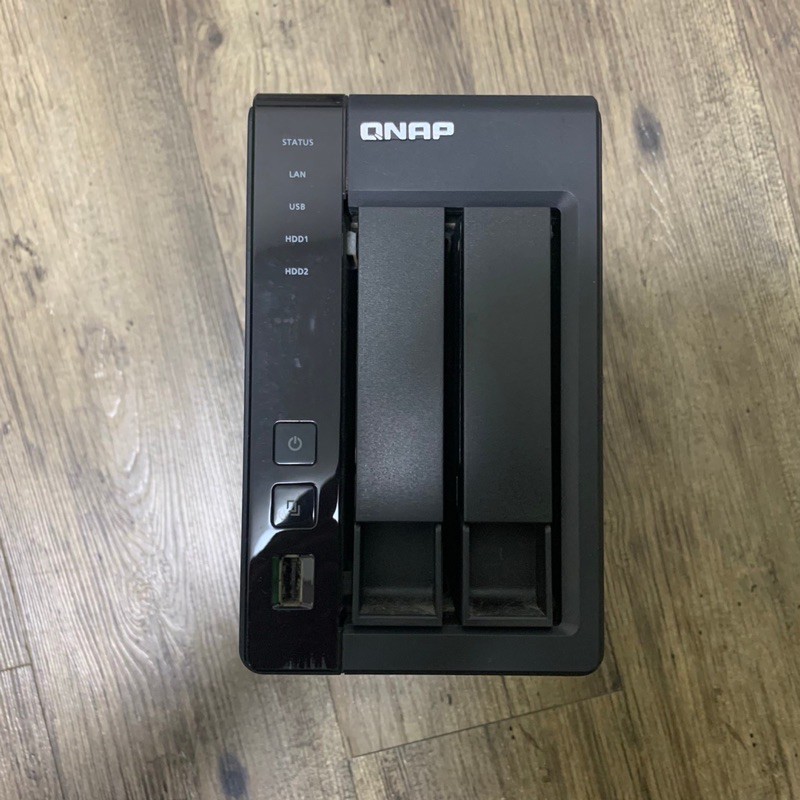 QNAP TS-219P II網路儲存。2T硬碟| 蝦皮購物 QNAP TS-219P II網路儲存。2T硬碟| 蝦皮購物