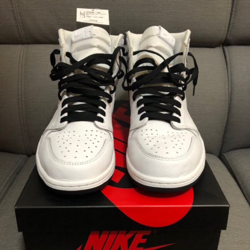 AIR JORDAN 1 RETRO OG US:11 (Not Jordan 11 12 kobe lebron)