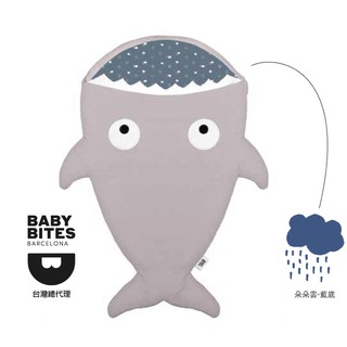『BabyBites』西班牙鯊魚咬一口 嬰幼兒睡袋-卡其灰藍底 防踢被 / 寶寶棉被 / 睡袋