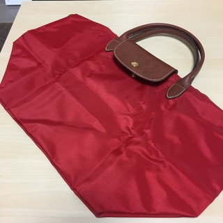 ［正品］Longchamp紅色M（中型）優雅手提水餃包（可折疊收納）