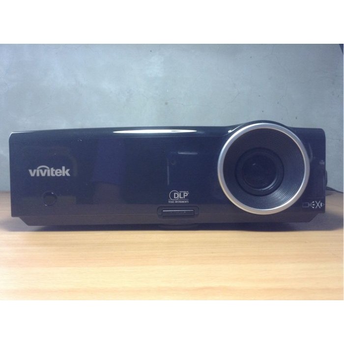 &lt;小李工作室&gt;VIVIteK DLP Projector 型號D835數位投影機3500流明