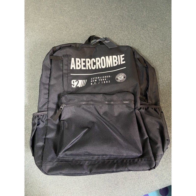 Abercrombie 黑色後背包