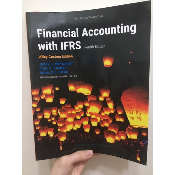 Financial Accounting with IFRS Fourth Edition 會計學原文書