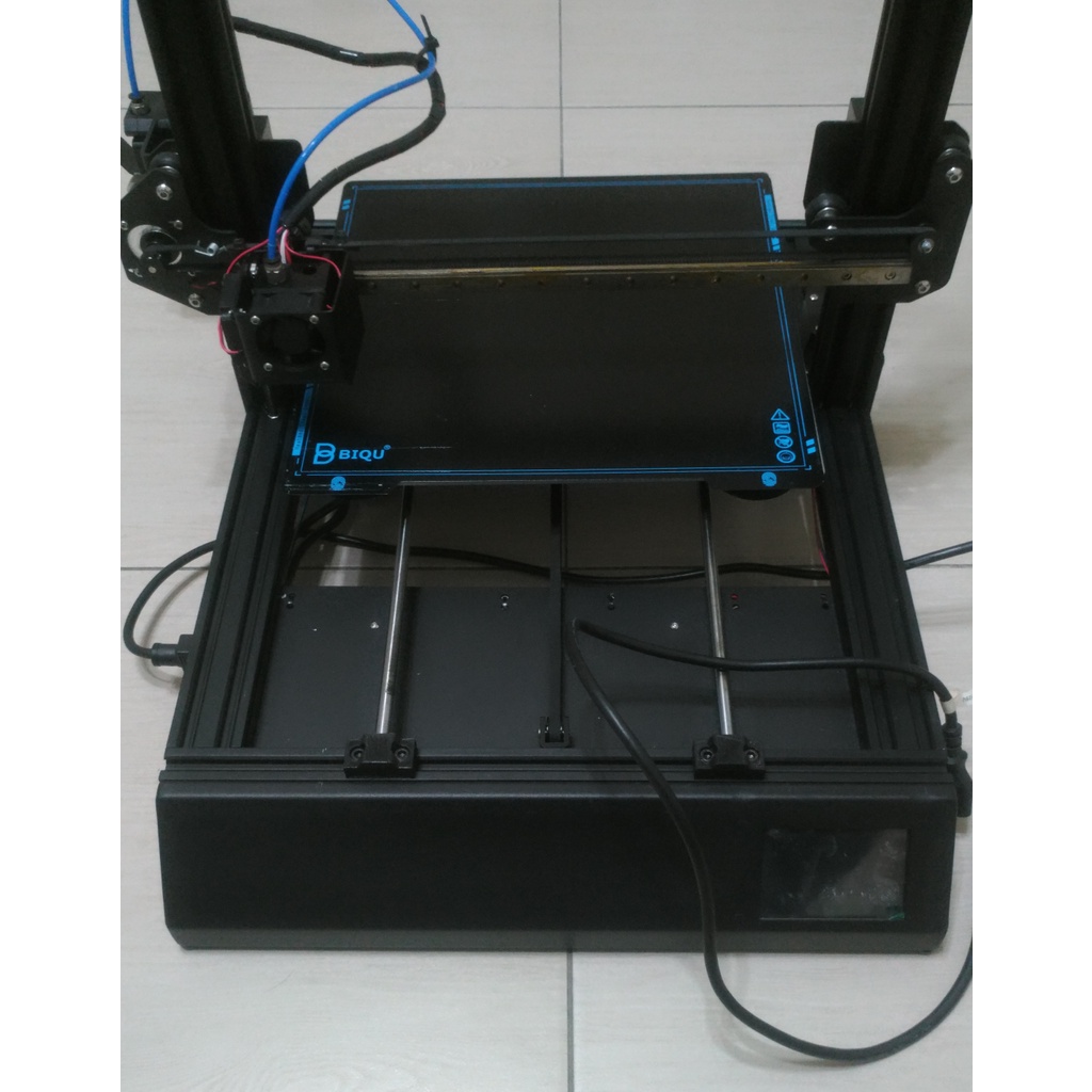 二手3D列印機--列印面積29cmX29cmX39cm高 / 單噴頭0.3mm / Prusa結構