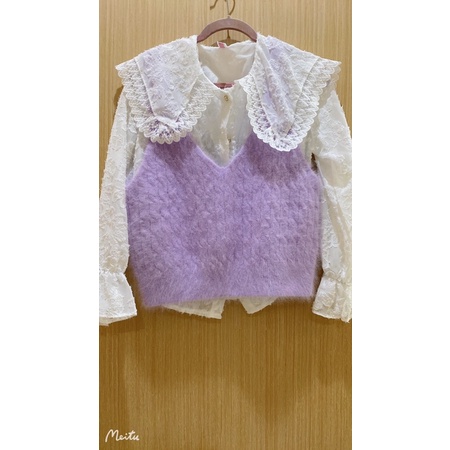 韓國🇰🇷甜美荷葉領蕾絲襯衫&amp;絨毛大V領背心兩件式