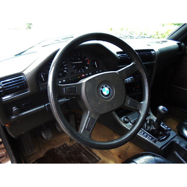 大昌汽車二手車中古車嚴選19年式bmw 0 318i 原廠手排車保證全車原版件 蝦皮購物