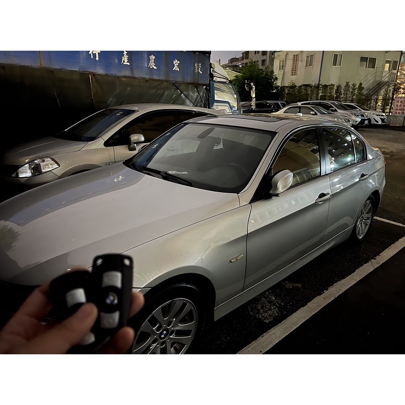 BMW 寶馬 汽車 晶片鑰匙 [到府服務] BMW E90 320i 晶片鑰匙 備份 複製 電子鑰匙