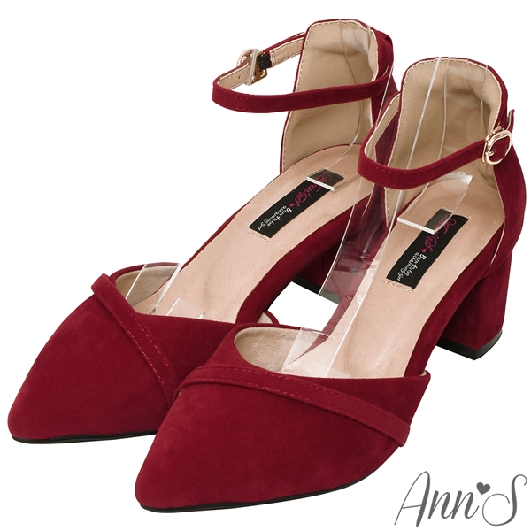 Ann’S柔美心動-絨面造型斜帶顯瘦繞踝粗跟尖頭鞋5.5cm-紅